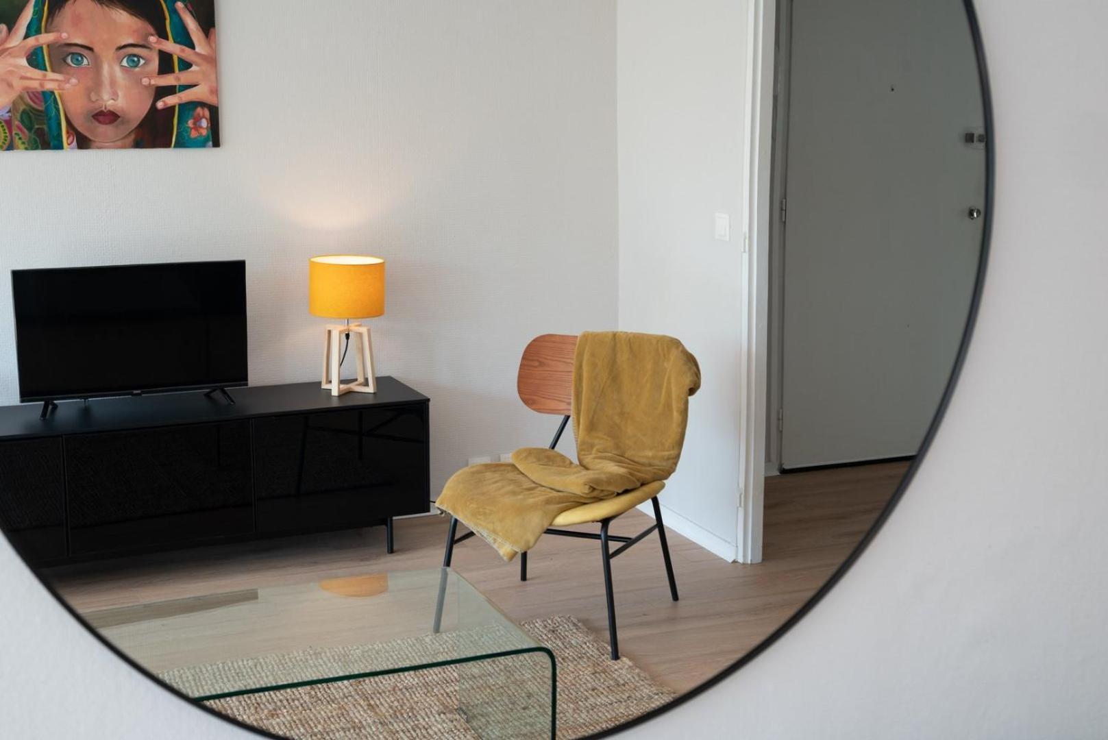 Spacious 3 Bedroom Apartment & Private Parking! Lambersart المظهر الخارجي الصورة