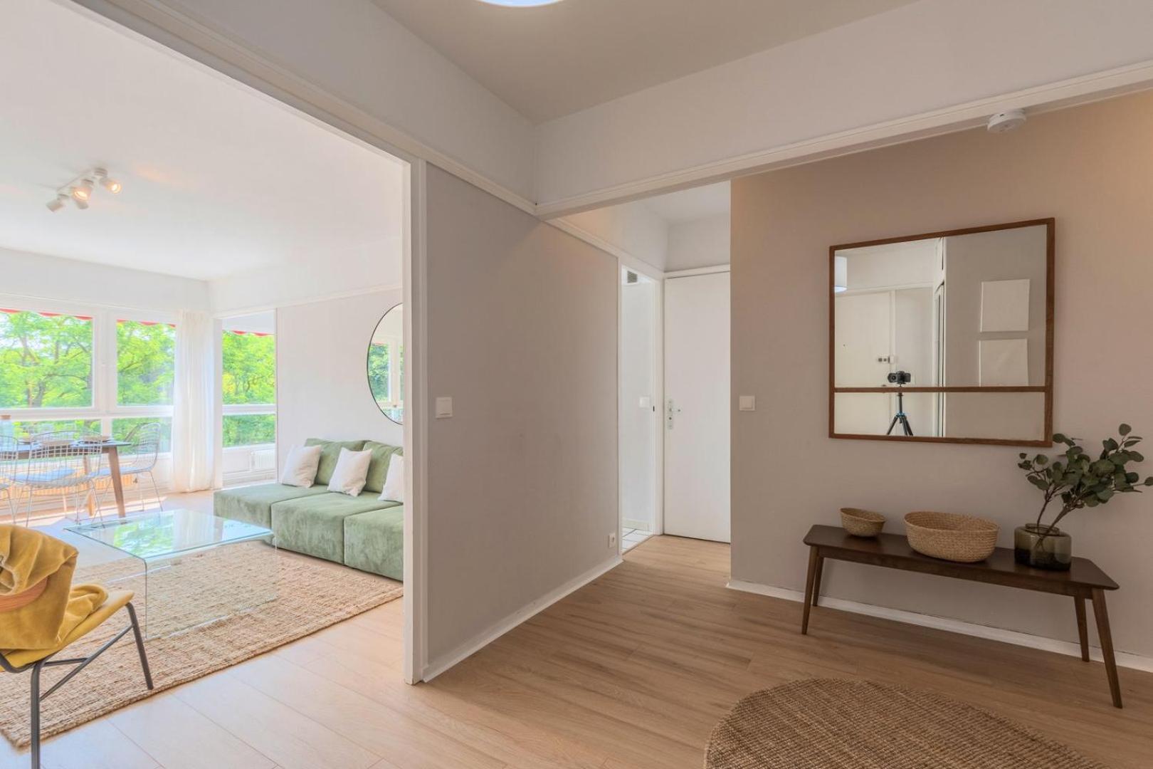 Spacious 3 Bedroom Apartment & Private Parking! Lambersart المظهر الخارجي الصورة